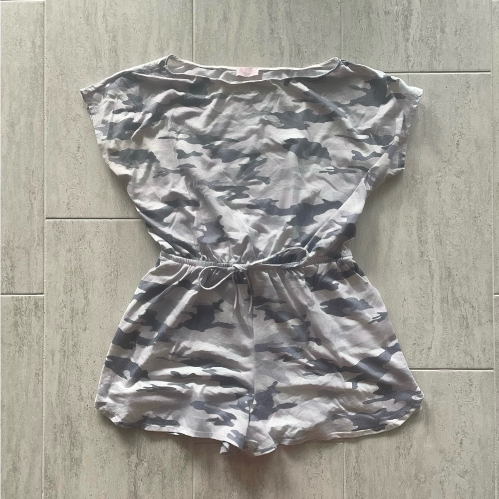 Very soft and cozy for leaving the house or lounging around!